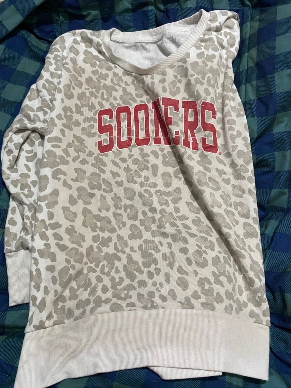 OU Sooners sweatshirt